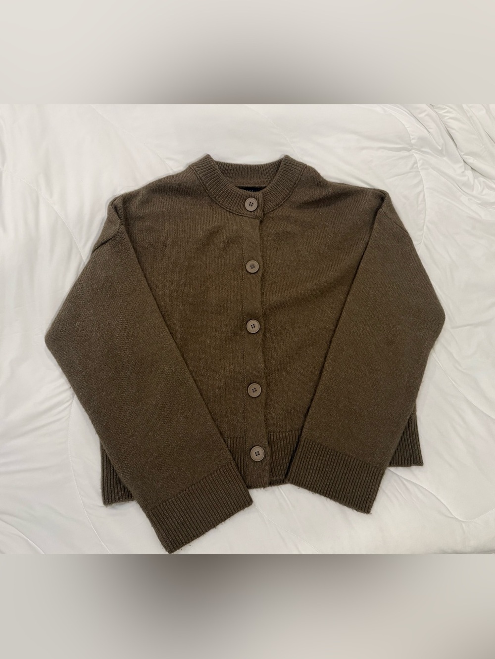 ASOS DESIGN crew neck cardigan in taupe | M |NWOT